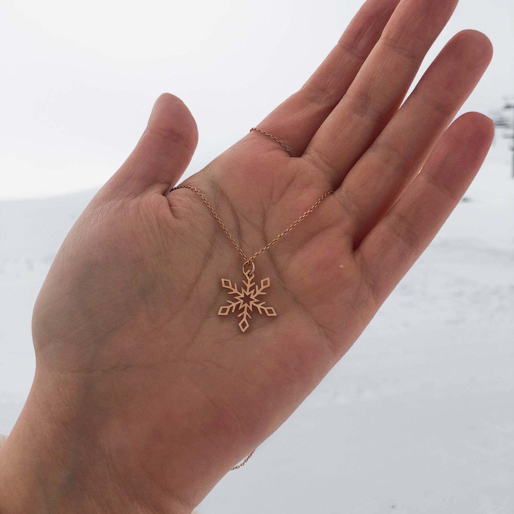 Snow Necklace